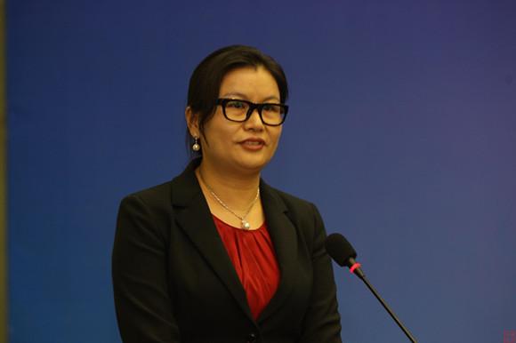 周群飛成中國新女首富 藍思科技市值達420億元 周群飛成中國新女首富 藍思科技市值達420億元