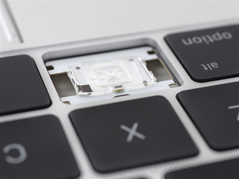 新MacBook完全拆解:蘋(píng)果太強(qiáng)大了 新MacBook完全拆解:蘋(píng)果太強(qiáng)大了