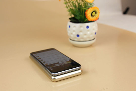 用了又用iPhone專(zhuān)用充電寶 電小二鋒6新品評(píng)測(cè) 用了又用iPhone專(zhuān)用充電寶 電小二鋒6新品評(píng)測(cè)
