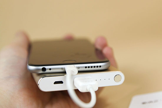 用了又用iPhone專(zhuān)用充電寶 電小二鋒6新品評(píng)測(cè) 用了又用iPhone專(zhuān)用充電寶 電小二鋒6新品評(píng)測(cè)