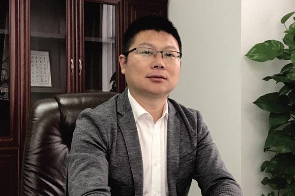 頂皓新材王政強:祝愿新能源行業在新的一年里生態更加健康!