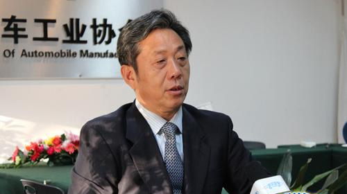 中國汽車工業(yè)協(xié)會常務(wù)副會長兼秘書長  董揚(yáng)