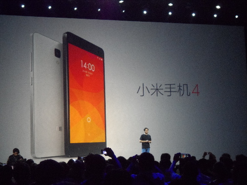 叫板蘋果iPhone6 小米4能否繼續“發燒”？