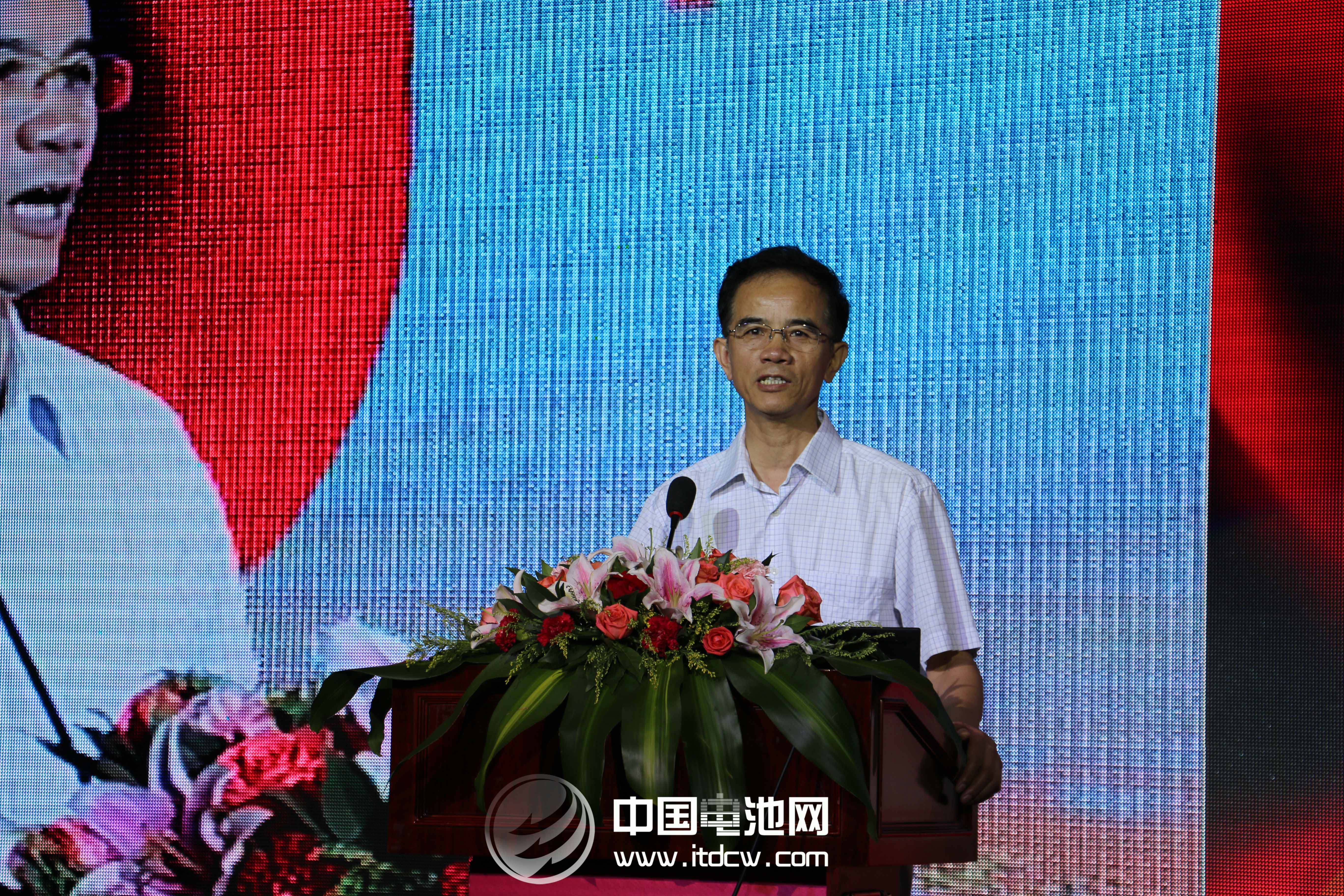 孫逢春出席中國新能源汽車產(chǎn)業(yè)三基工程工作會議