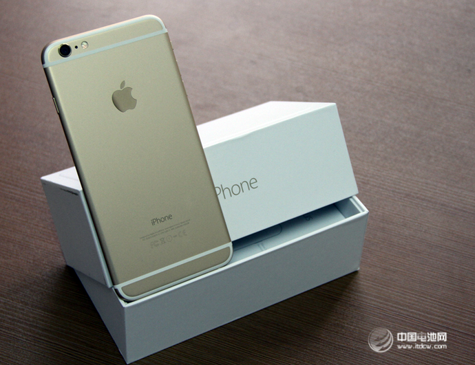 蘋果iPhone 6今起內(nèi)地預(yù)售 三大運營商仍未公布合約計劃 蘋果iPhone 6今起內(nèi)地預(yù)售 三大運營商仍未公布合約計劃