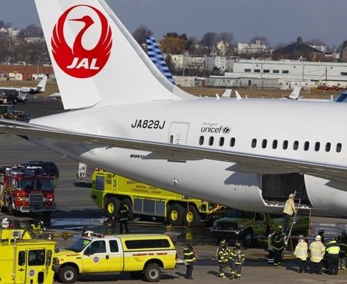 波音787電池起火