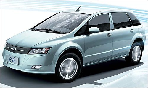 比亞迪股價(jià)暴跌引發(fā)新能源汽車(chē)信任危機(jī)