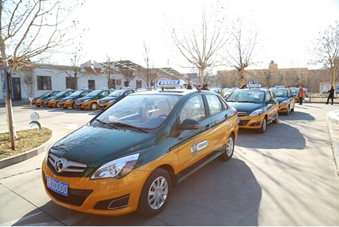500臺純電動出租車投放北京城區(qū) 北汽新能源2014任性收官