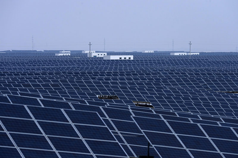 青海光伏發電增速不減 追光逐日競風流 青海光伏發電增速不減 追光逐日競風流