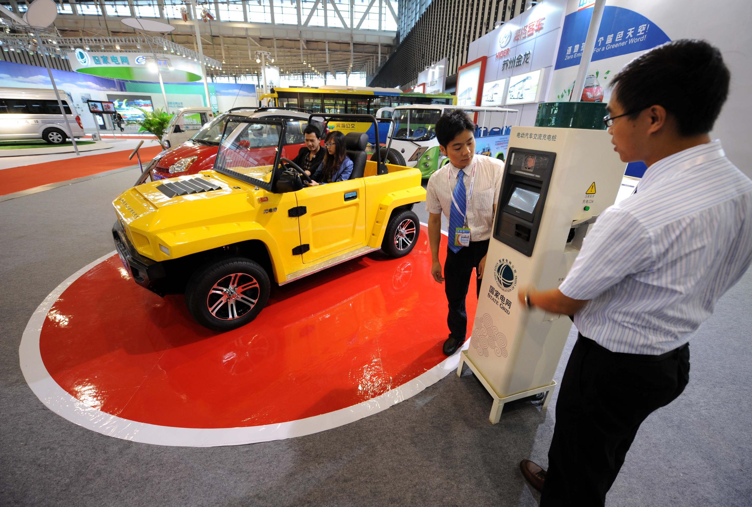 我國(guó)電動(dòng)汽車市場(chǎng)：充電樁盈利模式單一難引資