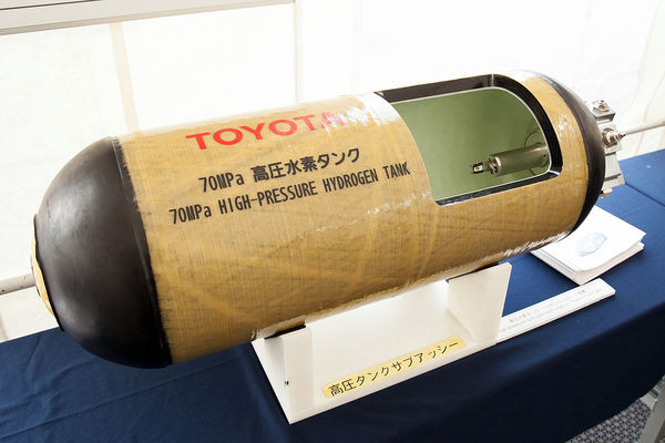 豐田“MIRAI”提高電池單元排水性 確保-30℃以下的起動(dòng)性