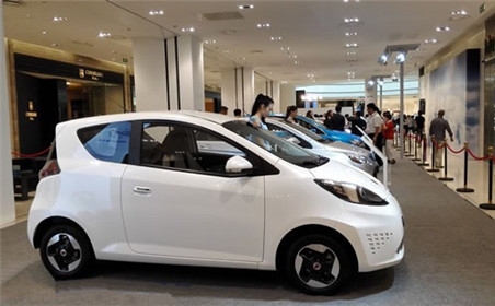 國內首家電動車超市開業(yè)  北汽騰勢等電動車入駐