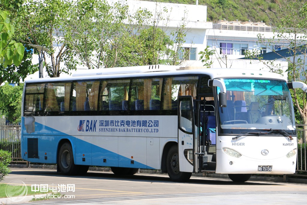 中國(guó)電池網(wǎng)一行調(diào)研比克電池  動(dòng)力電池供不應(yīng)求