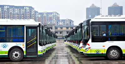 武漢新能源公交將達100臺 530路外環(huán)集體換新車