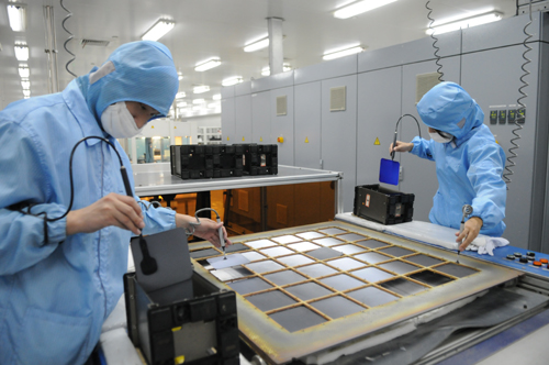 多晶硅進口量維持高位 國內企業生存之路步履維艱 多晶硅進口量維持高位 國內企業生存之路步履維艱