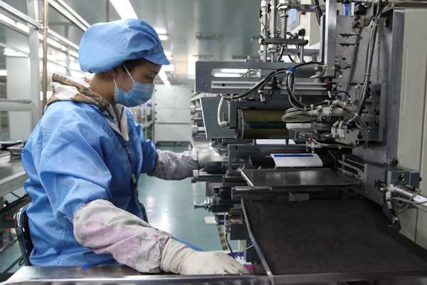 多氟多簽訂超20億鋰電池訂單 新能源領(lǐng)域逐步發(fā)力 多氟多簽訂超20億鋰電池訂單 新能源領(lǐng)域逐步發(fā)力