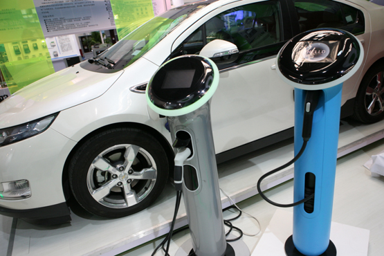 乘聯(lián)會(huì)：中國10月新能源車銷售2.13萬輛 同比增長3倍