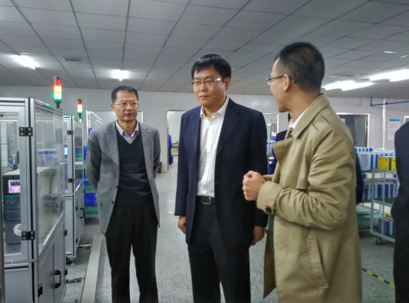 工信部電子信息司副司長彭紅兵到福斯特新能源調(diào)研