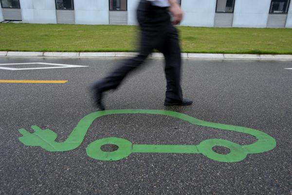 技術路線之爭的背后是一場利益之爭 技術路線之爭的背后是一場利益之爭