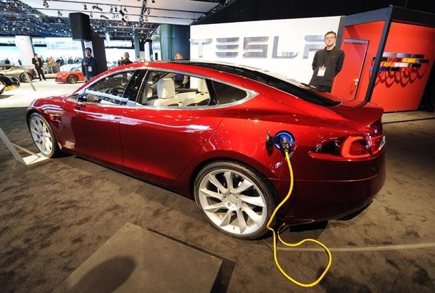 特斯拉會成為下一個蘋果嗎?Model 3預訂火爆 特斯拉會成為下一個蘋果嗎?Model 3預訂火爆