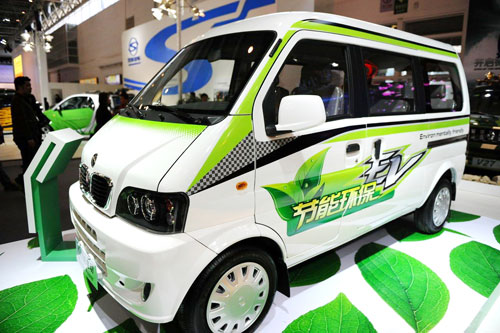 華英汽車集團(tuán)試水物流業(yè)新能源汽車租賃 已租售超千輛