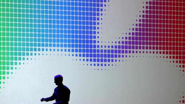 蘋果的賭博:明年iPhone 8給秋季iPhone 7挖了個大坑 蘋果的賭博:明年iPhone 8給秋季iPhone 7挖了個大坑