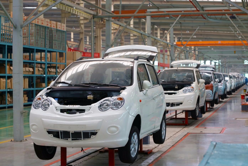 中國(guó)的電動(dòng)汽車熱潮下 外國(guó)汽車制造商另走他路