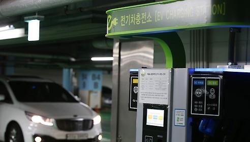 韓國(guó)政府加大電動(dòng)車普及扶持力度 咖啡店設(shè)置充電站可獲12萬(wàn)補(bǔ)助
