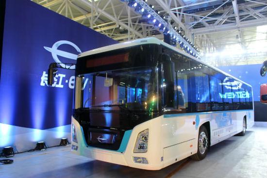  新能源車企積極招兵買馬 密集“換防”應對市場劇變？