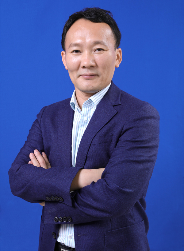 湖南電將軍新能源有限公司董事長(zhǎng)劉艷開(kāi) 湖南電將軍新能源有限公司董事長(zhǎng)劉艷開(kāi)