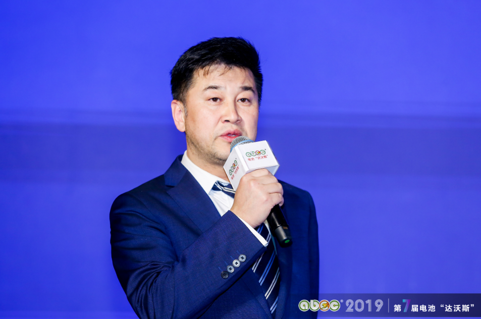 中俄新能源材料技術(shù)研究院院長王慶生