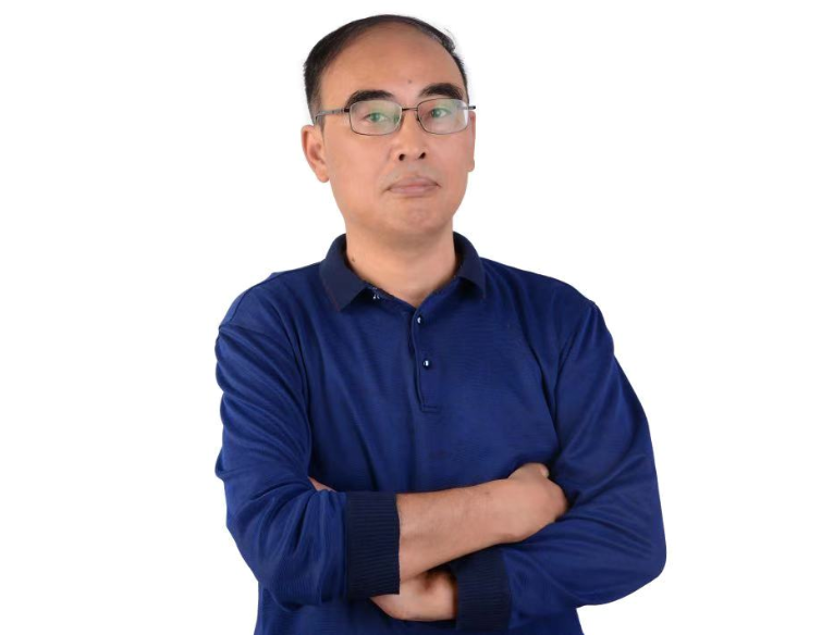 天津金牛電源材料有限責(zé)任公司副總經(jīng)理孫新華 天津金牛電源材料有限責(zé)任公司副總經(jīng)理孫新華