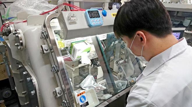 豐田研發新型氟離子電池 一次充電續航達1000公里