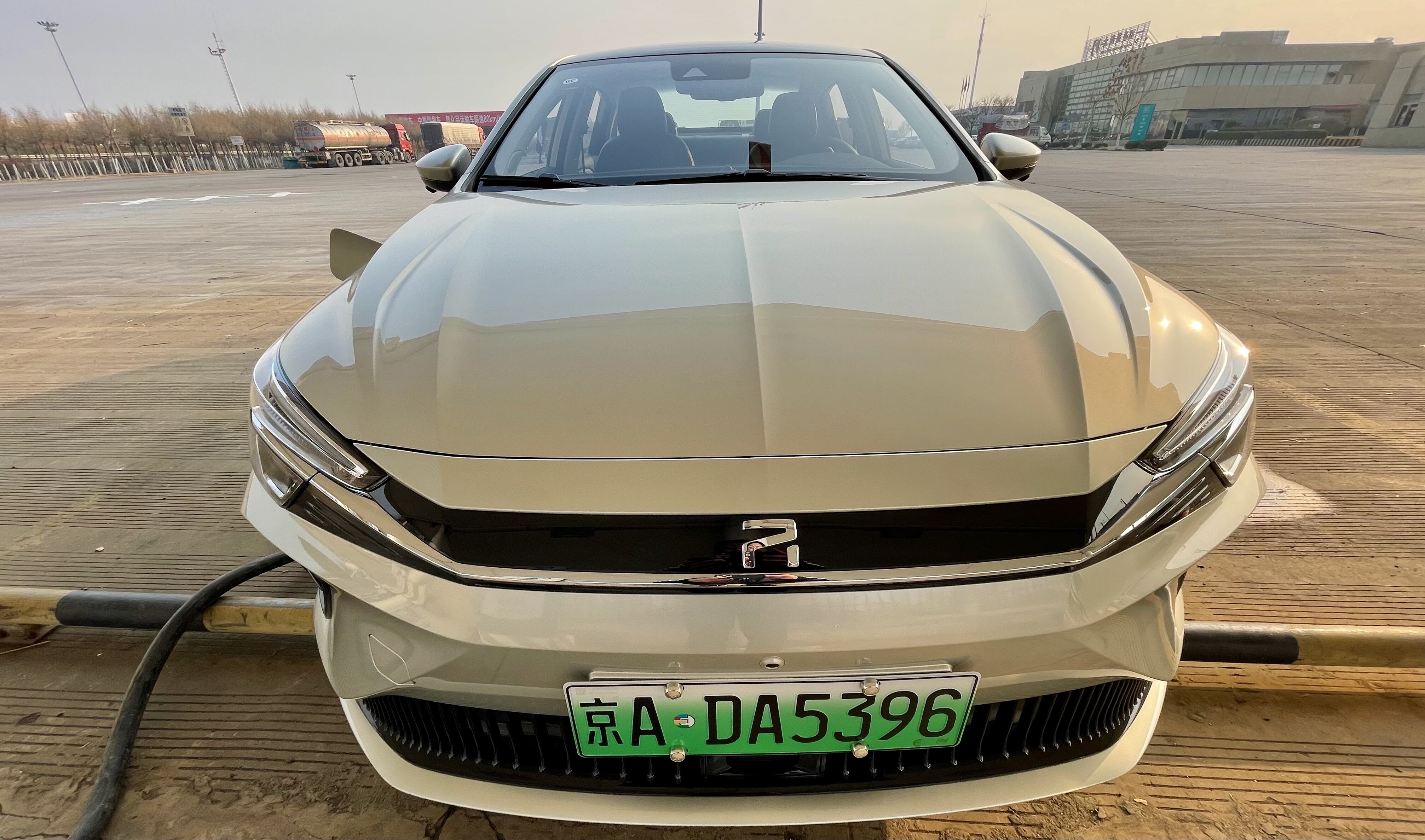 榮威R純電動車ER6 榮威R純電動車ER6