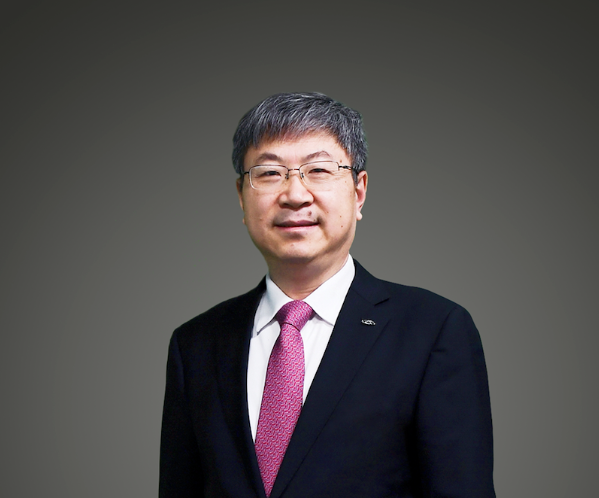 奇瑞汽車股份有限公司黨委書記、董事長尹同躍
