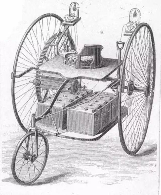 1839年,蘇格蘭人羅伯特·安德森(Robert Anderson),通過給馬車裝上電池的電機,造出了第一臺用電力驅(qū)動的馬車。 1839年,蘇格蘭人羅伯特·安德森(Robert Anderson),通過給馬車裝上電池的電機,造出了第一臺用電力驅(qū)動的馬車。