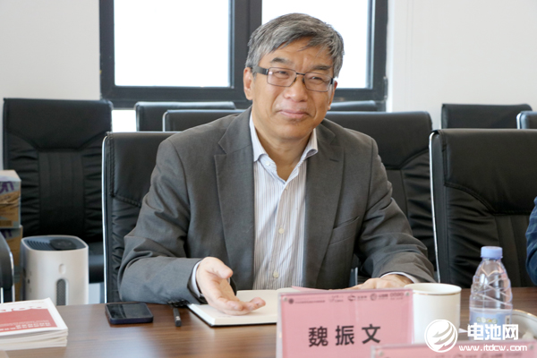 德固特董事長魏振文一行到訪海融網(wǎng)山東總部 共話轉(zhuǎn)型變革機遇 德固特董事長魏振文一行到訪海融網(wǎng)山東總部 共話轉(zhuǎn)型變革機遇
