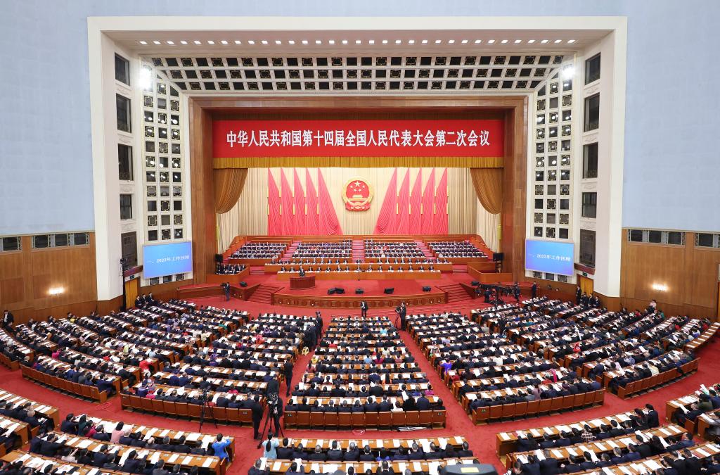 2024政府工作報(bào)告：提振智能網(wǎng)聯(lián)新能源汽車等大宗消費(fèi) 發(fā)展新型儲(chǔ)能