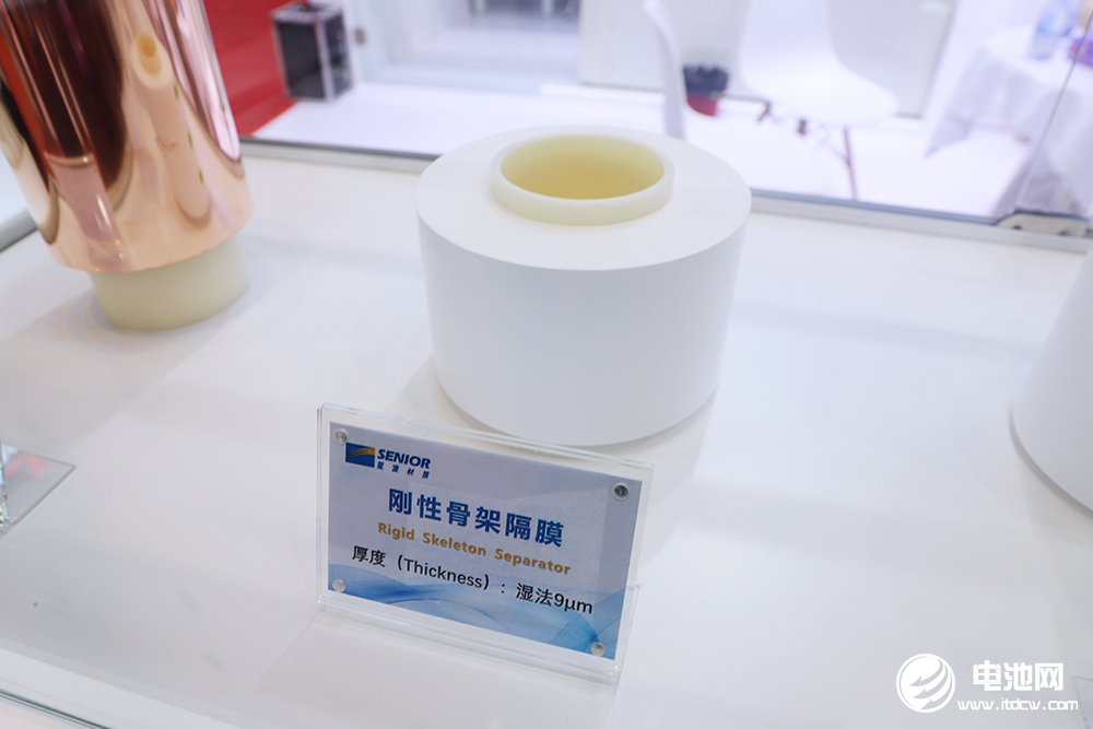 【隔膜周報(bào)】半固態(tài)電池用隔膜有新進(jìn)展！隔膜行業(yè)或?qū)⒂瓉?lái)價(jià)格拐點(diǎn)